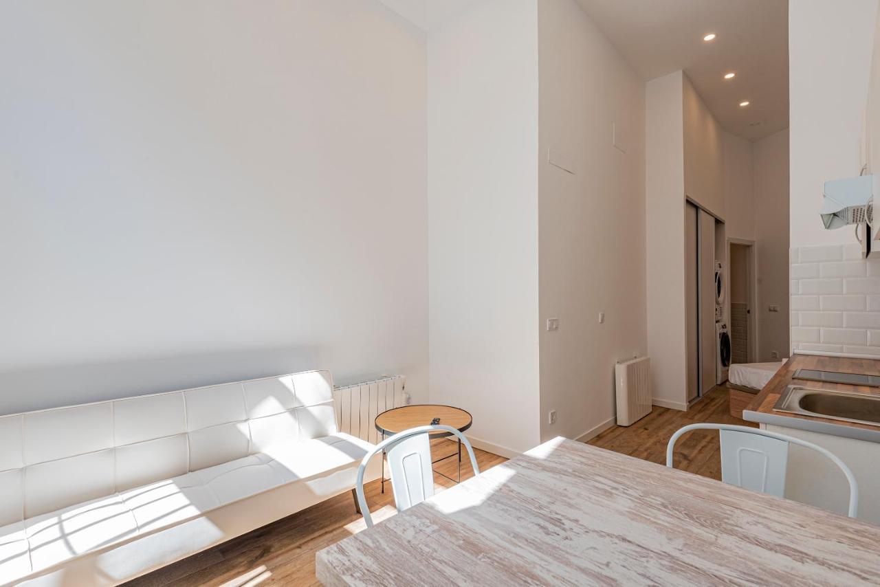 1 Min Metro A Pie, 4Km De Sol, Centro De Madrid C Apartment Ngoại thất bức ảnh