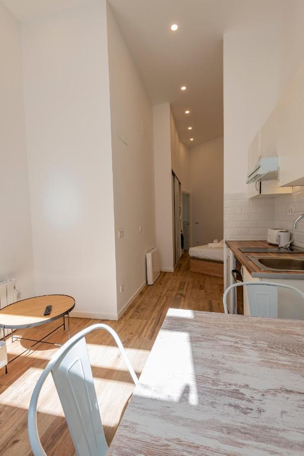 1 Min Metro A Pie, 4Km De Sol, Centro De Madrid C Apartment Ngoại thất bức ảnh